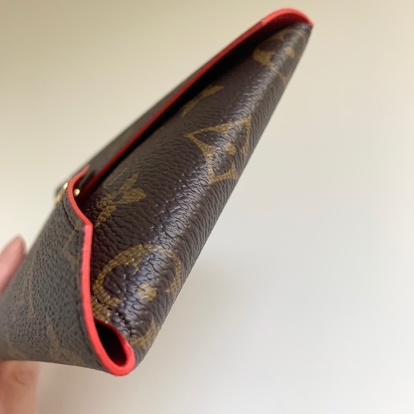Louis Vuitton Kirigami Monogram Medium Pouch Wallet - Picture 5 of 11
